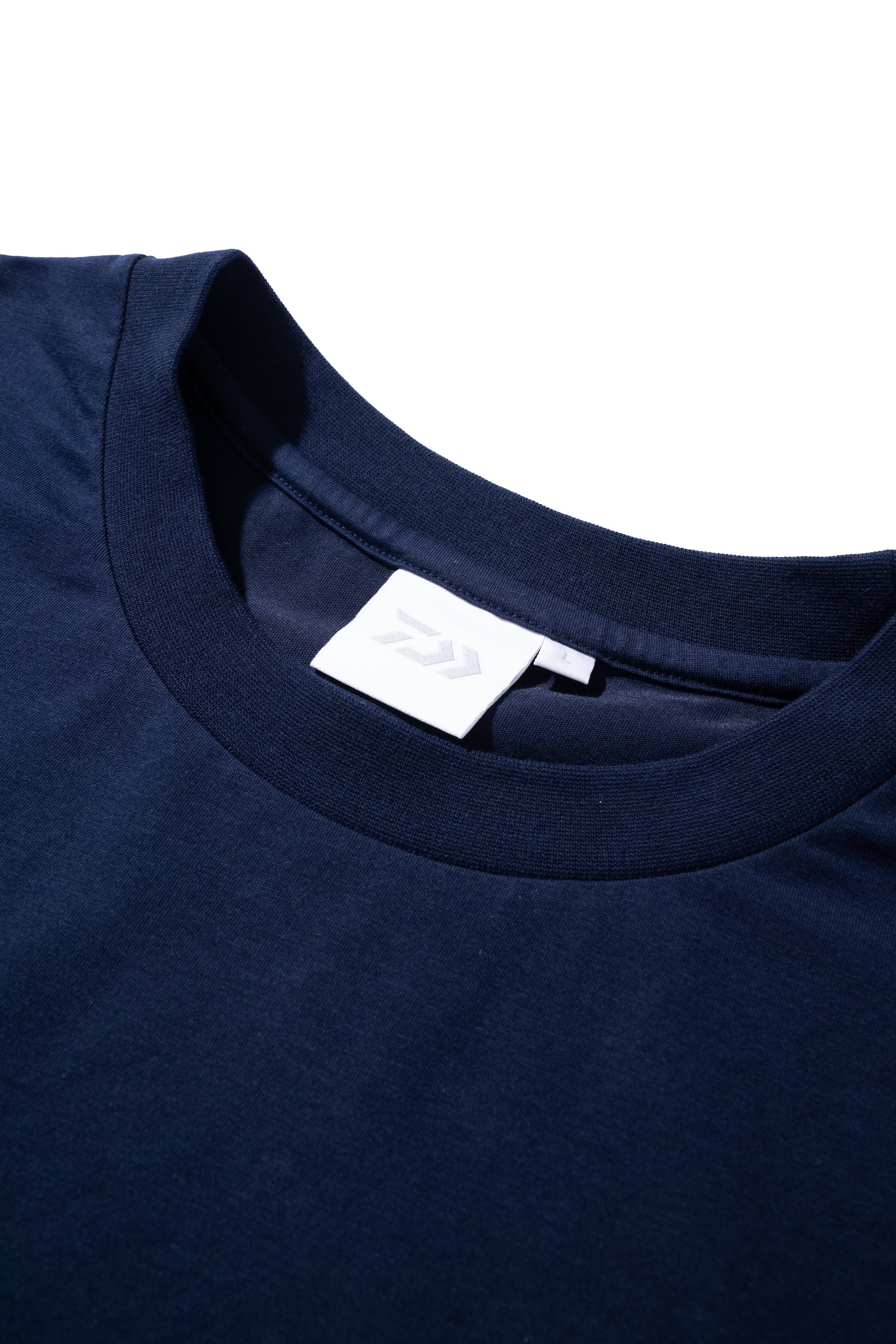 [D25S-HT01] ナイロンプレーティング半袖Tシャツ
