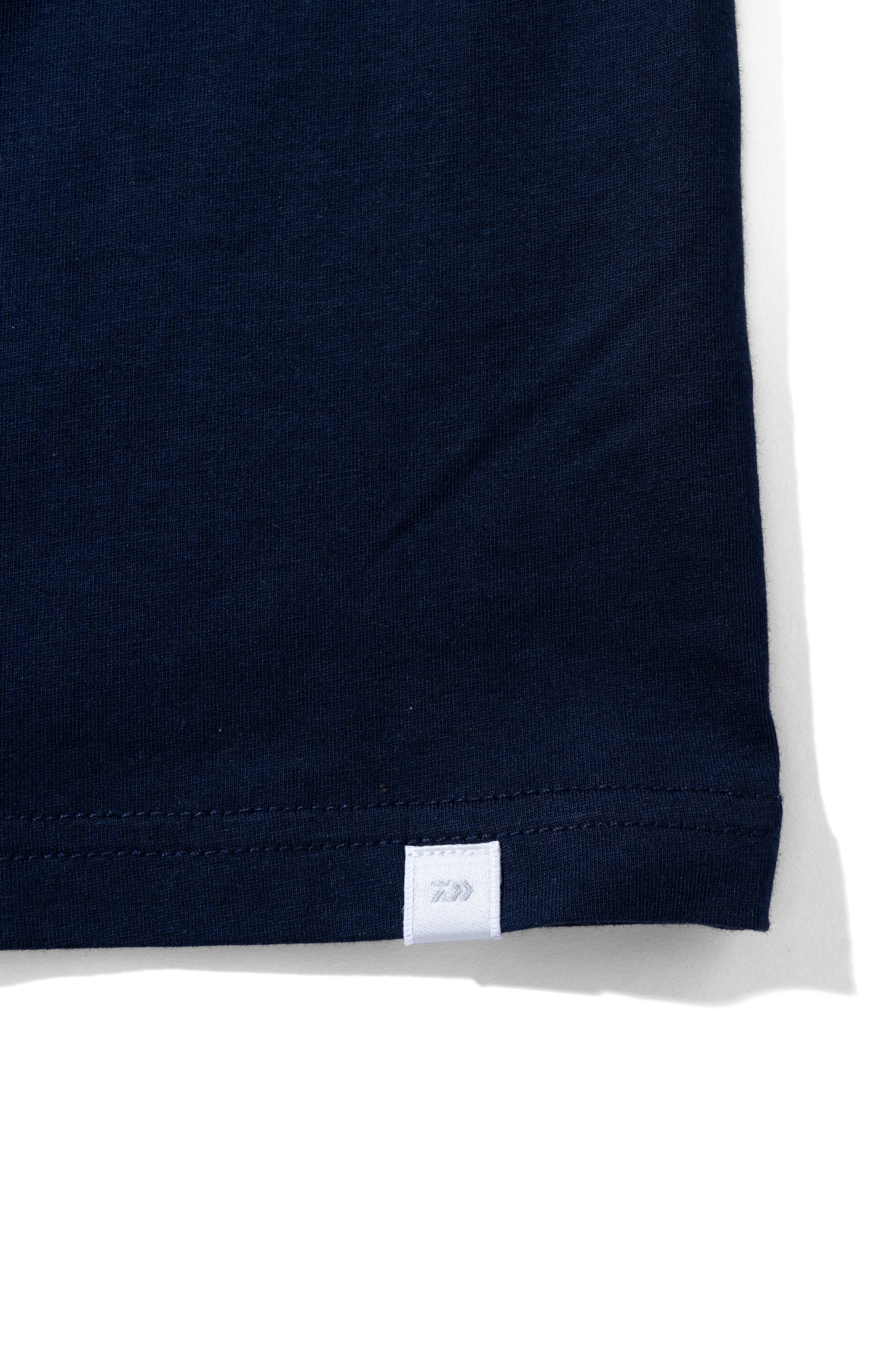 [D25S-HT01] ナイロンプレーティング半袖Tシャツ
